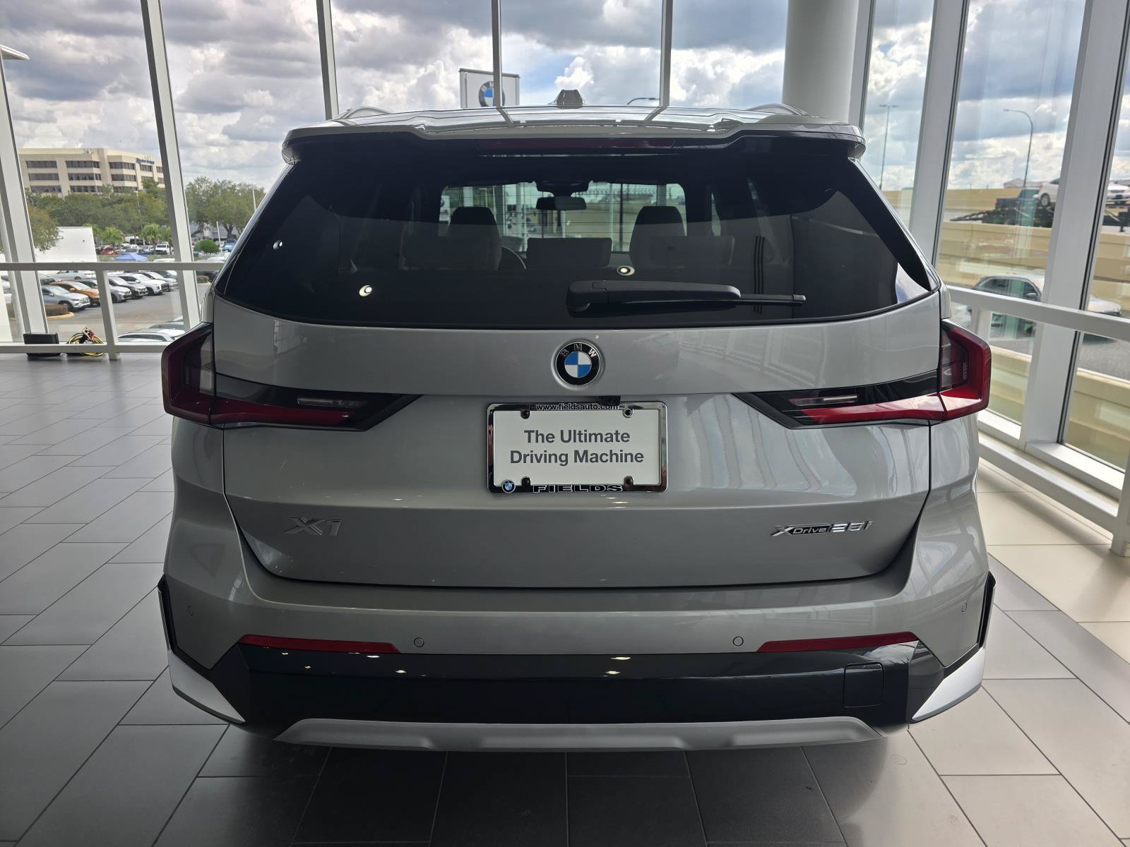 New 2026 BMW X1 xDrive28i w/ Technology Package AWD/4WD image 4
