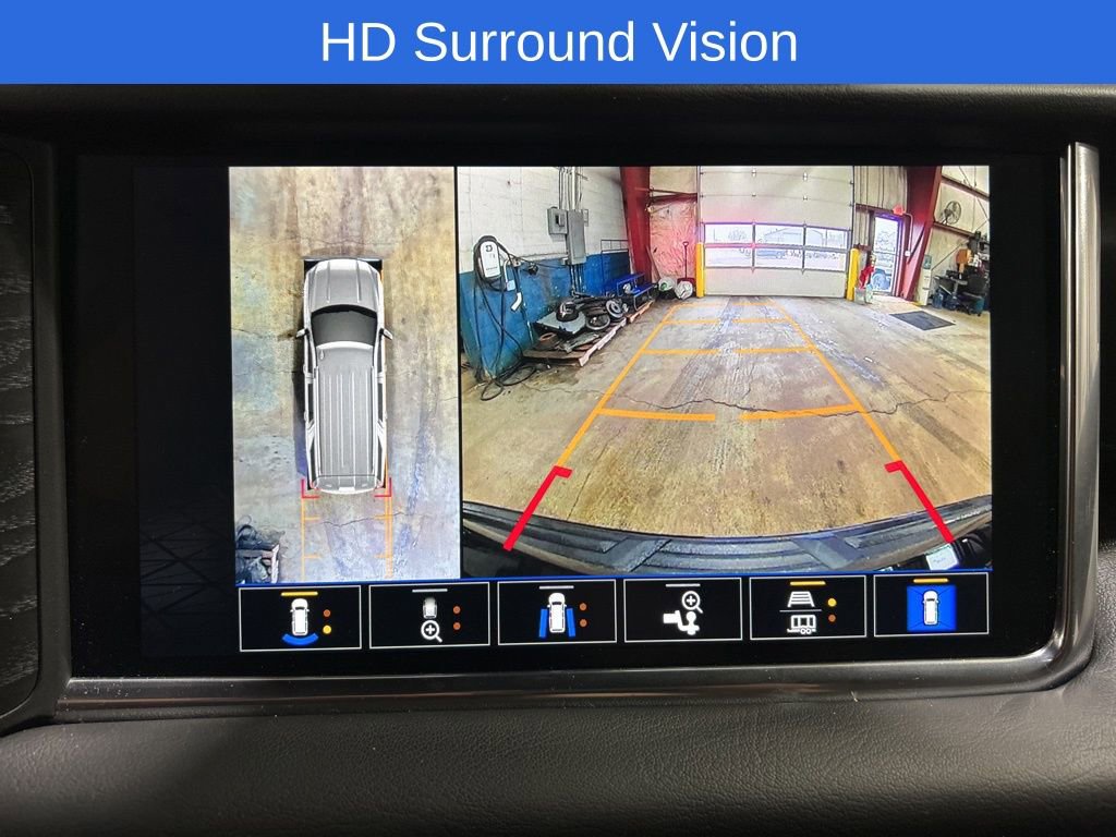 Used 2022 GMC Yukon Denali w/ Max Trailering Package image 5