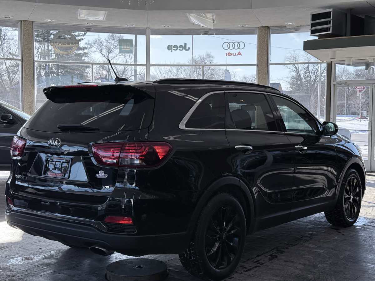Used 2020 Kia Sorento S image 7