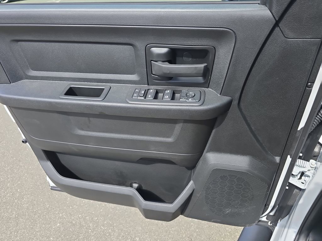 New 2026 RAM 2500 Tradesman AWD/4WD image 26