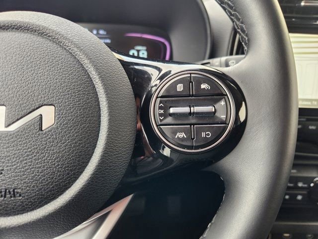 Used 2024 Kia Soul EX image 30