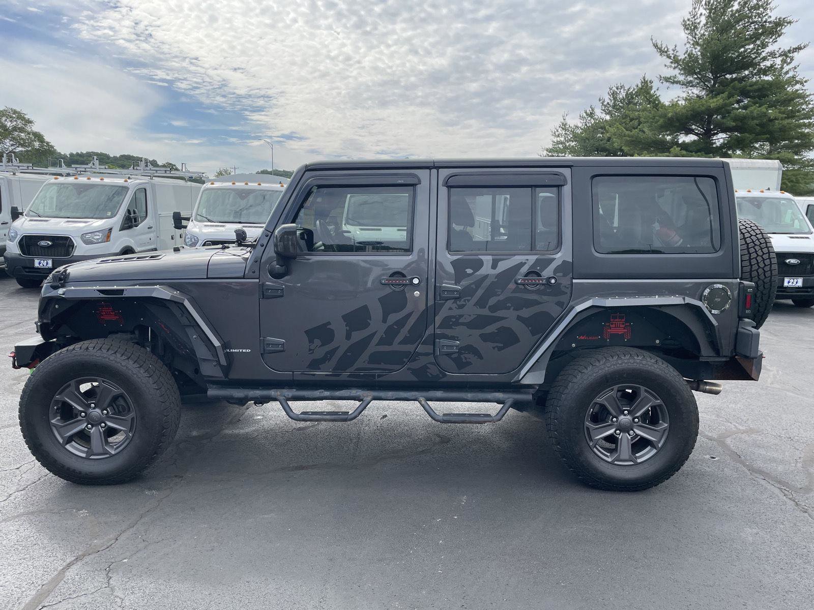 Used 2017 Jeep Wrangler Unlimited Sport w/ Dual Top Group AWD/4WD image 2