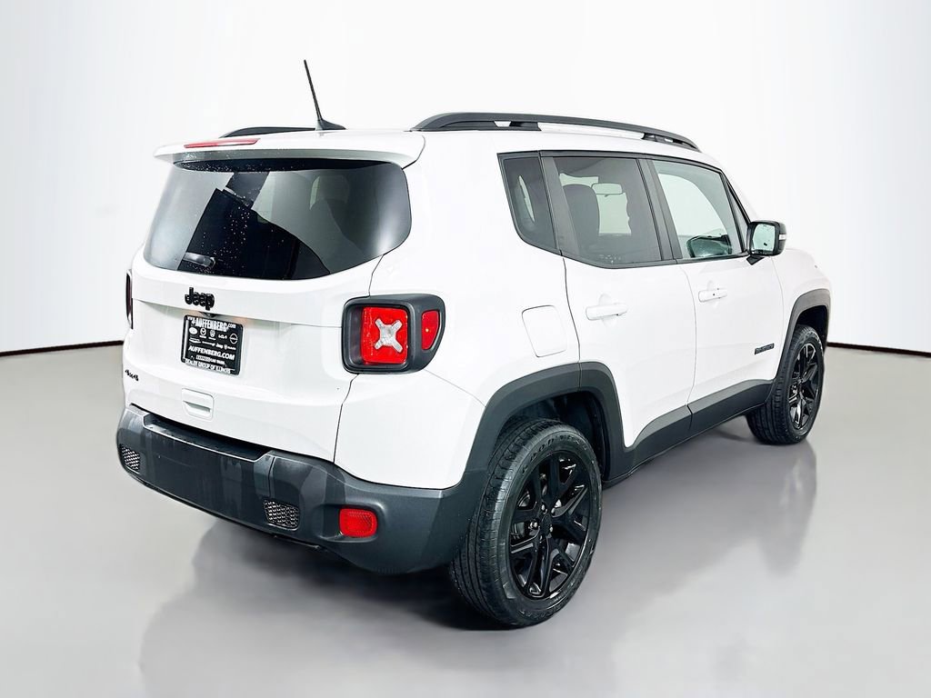 Used 2022 Jeep Renegade Altitude image 7