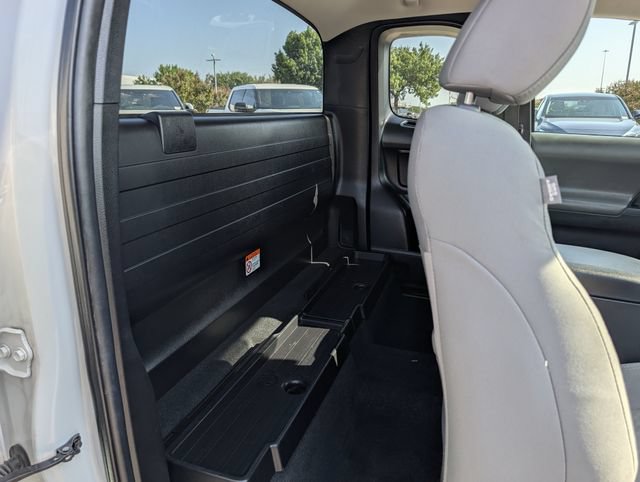 Used 2022 Toyota Tacoma SR RWD image 25