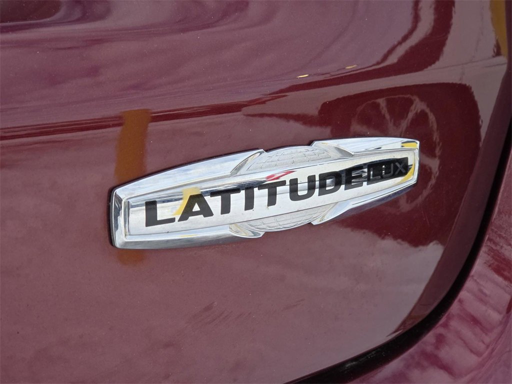 Used 2022 Jeep Compass Latitude image 14