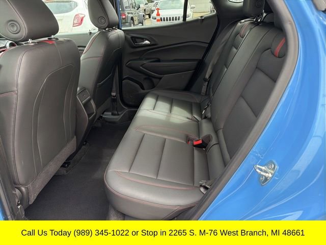 Used 2024 Chevrolet Trax RS w/ Sunroof Package image 28