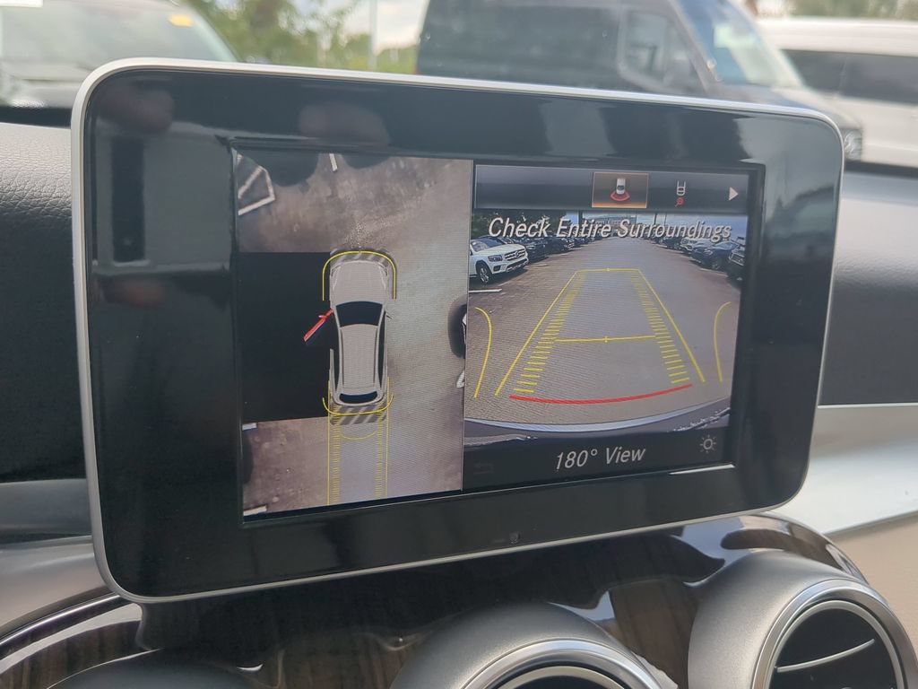 Used 2019 Mercedes-Benz GLC 350e 4MATIC image 7