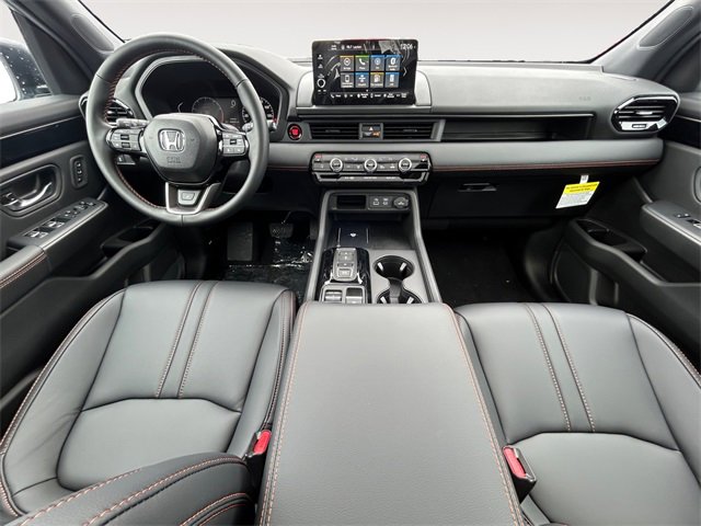 New 2025 Honda Pilot TrailSport image 10