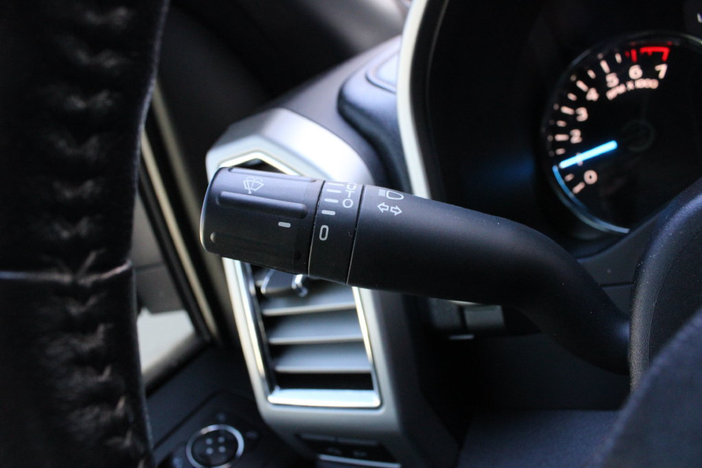 Used 2015 Ford F150 Lariat w/ Equipment Group 502A Luxury AWD/4WD image 11