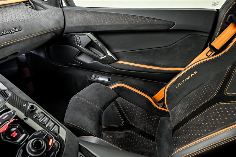 Used 2022 Lamborghini Aventador LP 780-4 Ultimae AWD/4WD image 37