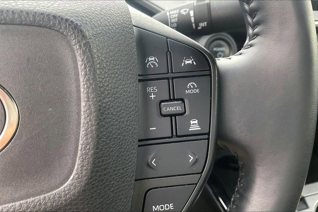 Used 2023 Toyota Prius LE image 14