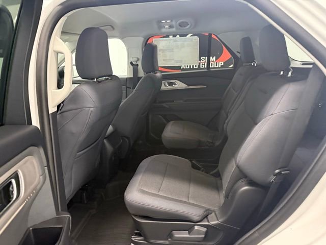New 2026 Ford Explorer Active RWD image 14