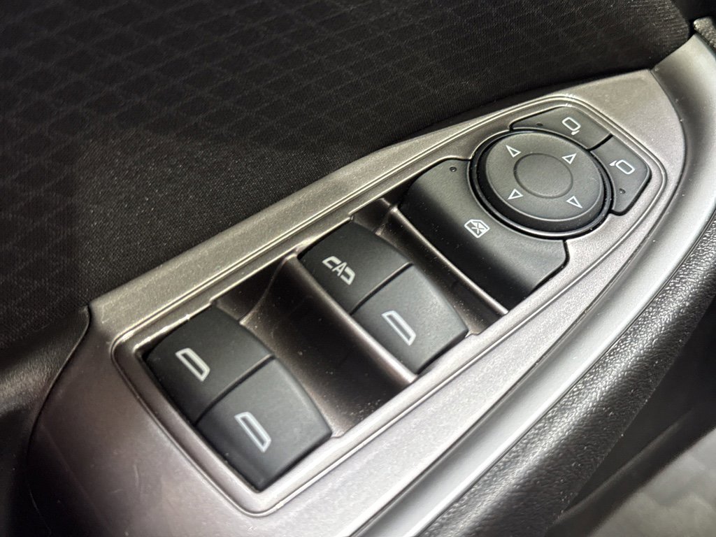 Used 2025 Chevrolet Malibu LT image 30