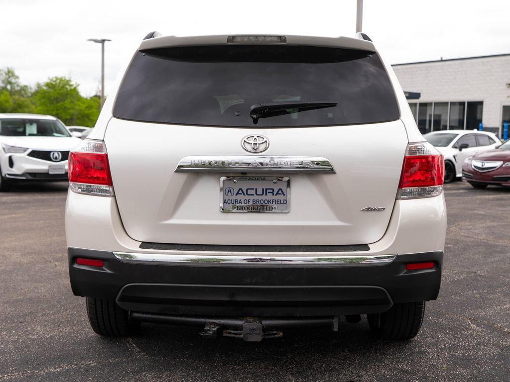 Used 2013 Toyota Highlander SE AWD/4WD image 10