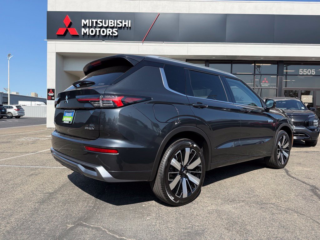 New 2026 Mitsubishi Outlander SEL AWD/4WD image 13