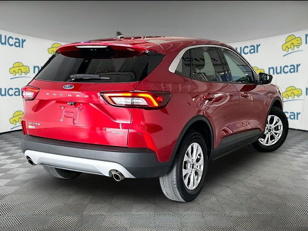 Used 2023 Ford Escape Active AWD/4WD image 6