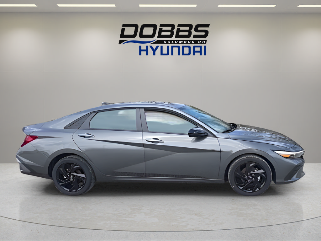 Certified 2026 Hyundai Elantra Sport FWD image 6
