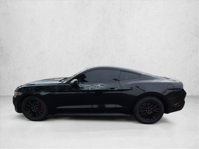Used 2015 Ford Mustang Coupe RWD image 9