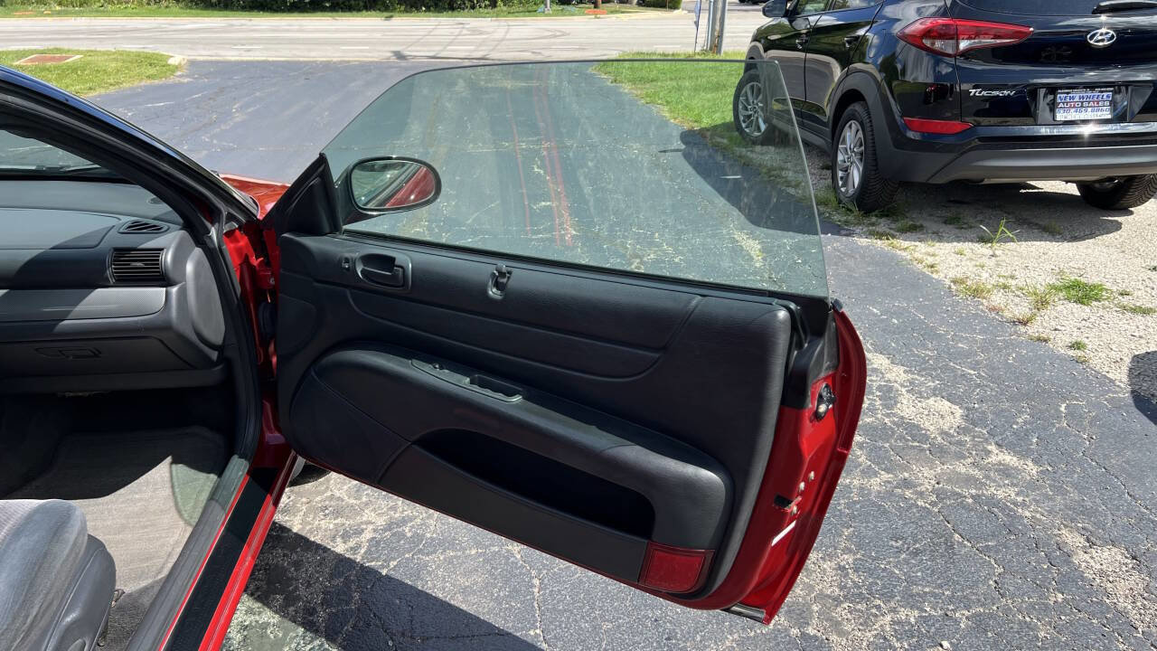 Used 2004 Chrysler Sebring LXi image 31