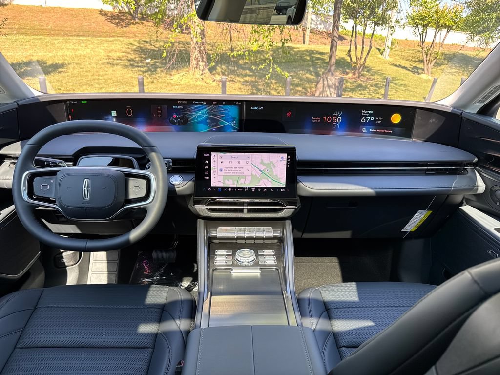 New 2026 Lincoln Nautilus Reserve AWD/4WD image 12