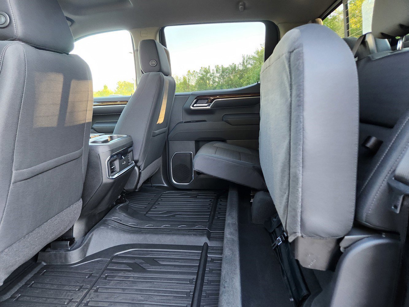 New 2026 GMC Sierra 1500 Elevation w/ Preferred Package image 19