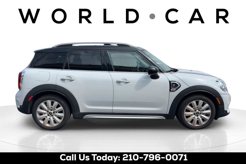 Used 2018 MINI Cooper Countryman S FWD image 2