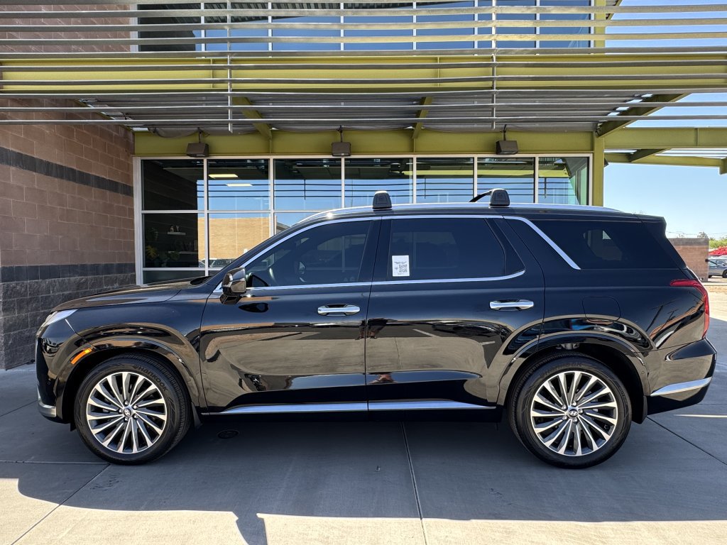 Used 2024 Hyundai Palisade Calligraphy AWD/4WD image 7