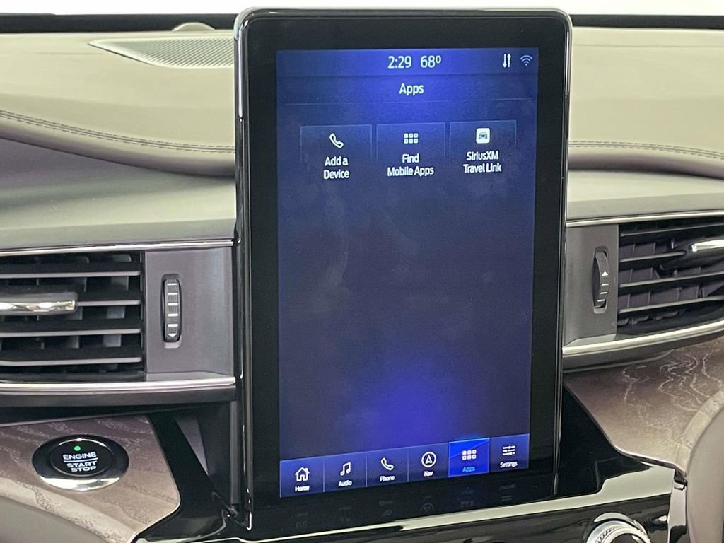 Used 2021 Ford Explorer Platinum w/ Equipment Group 601A AWD/4WD image 31