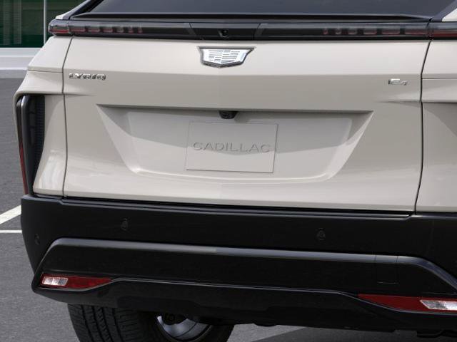 New 2027 Cadillac Lyriq Premium Sport w/ LPO, Floor Liner Package AWD/4WD image 14