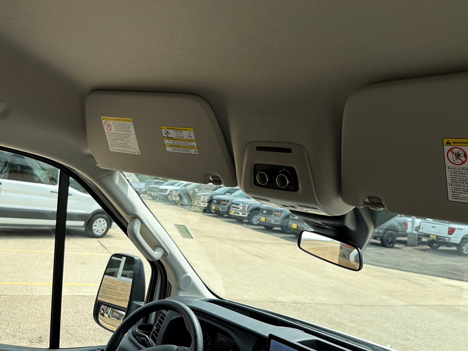 Used 2025 Ford Transit 350 XLT RWD image 15