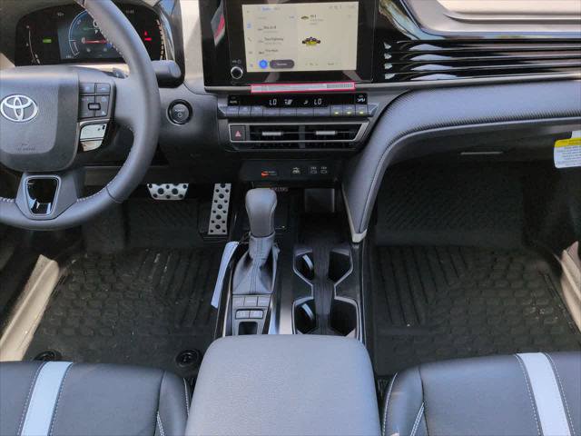 Certified 2026 Toyota Camry SE FWD image 18