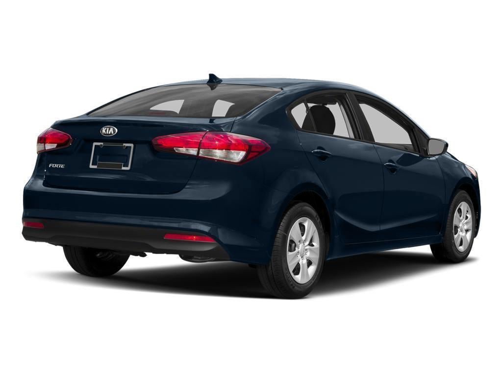 Used 2017 Kia Forte LX FWD image 2