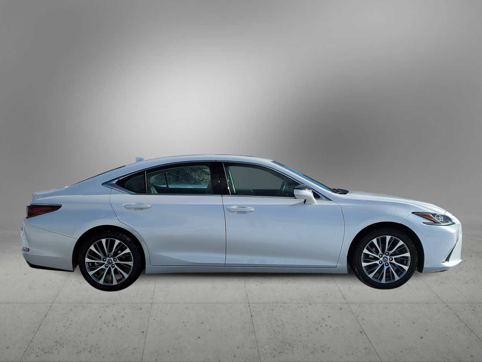 Used 2019 Lexus ES 350 image 9