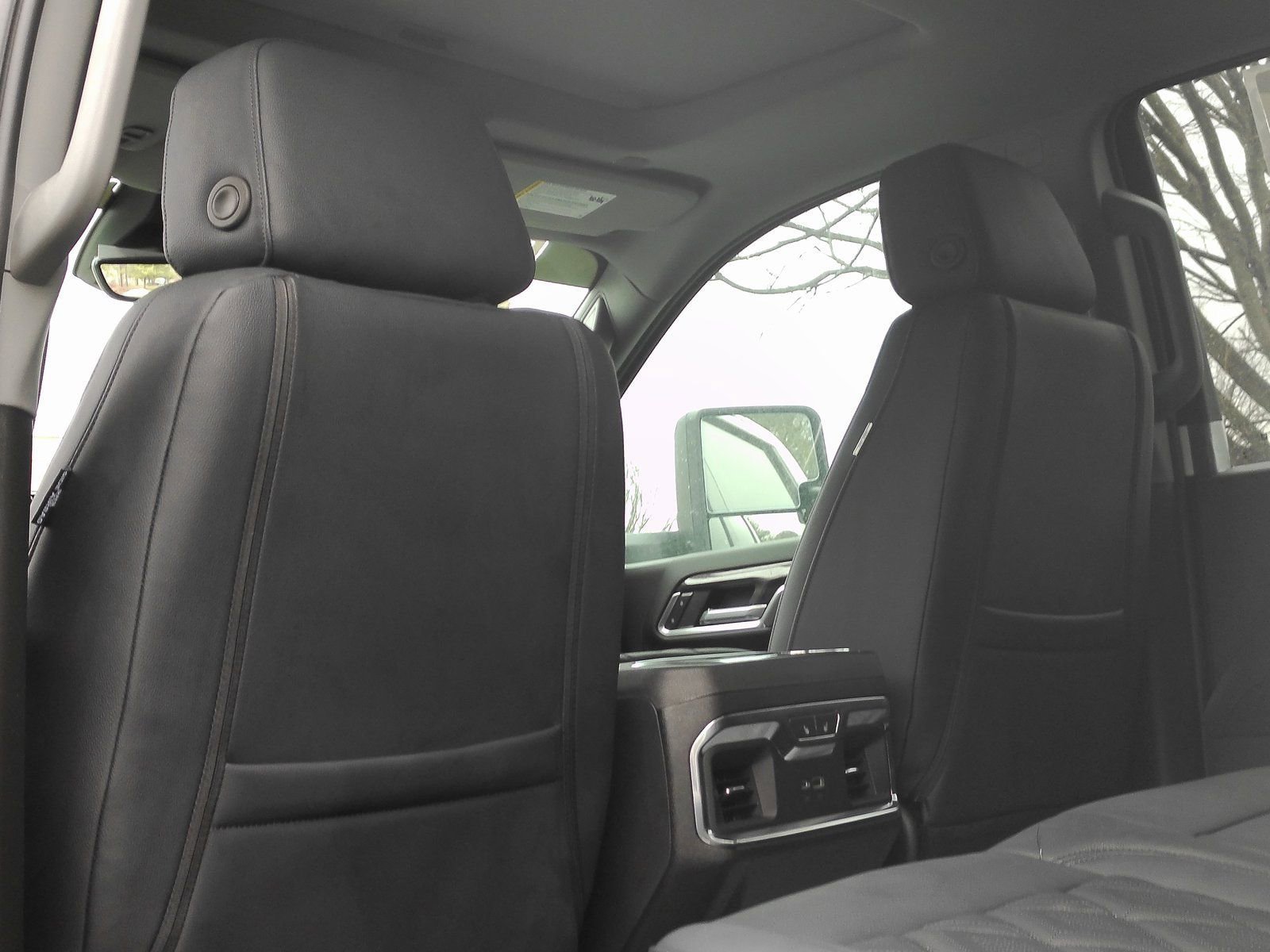 New 2026 Chevrolet Silverado 2500 LTZ w/ Trail Boss Package AWD/4WD image 9