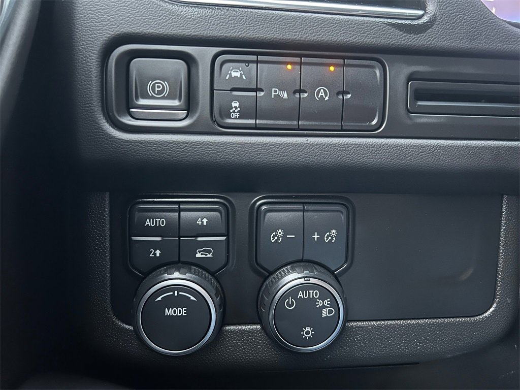 Used 2023 Chevrolet Tahoe LT image 21