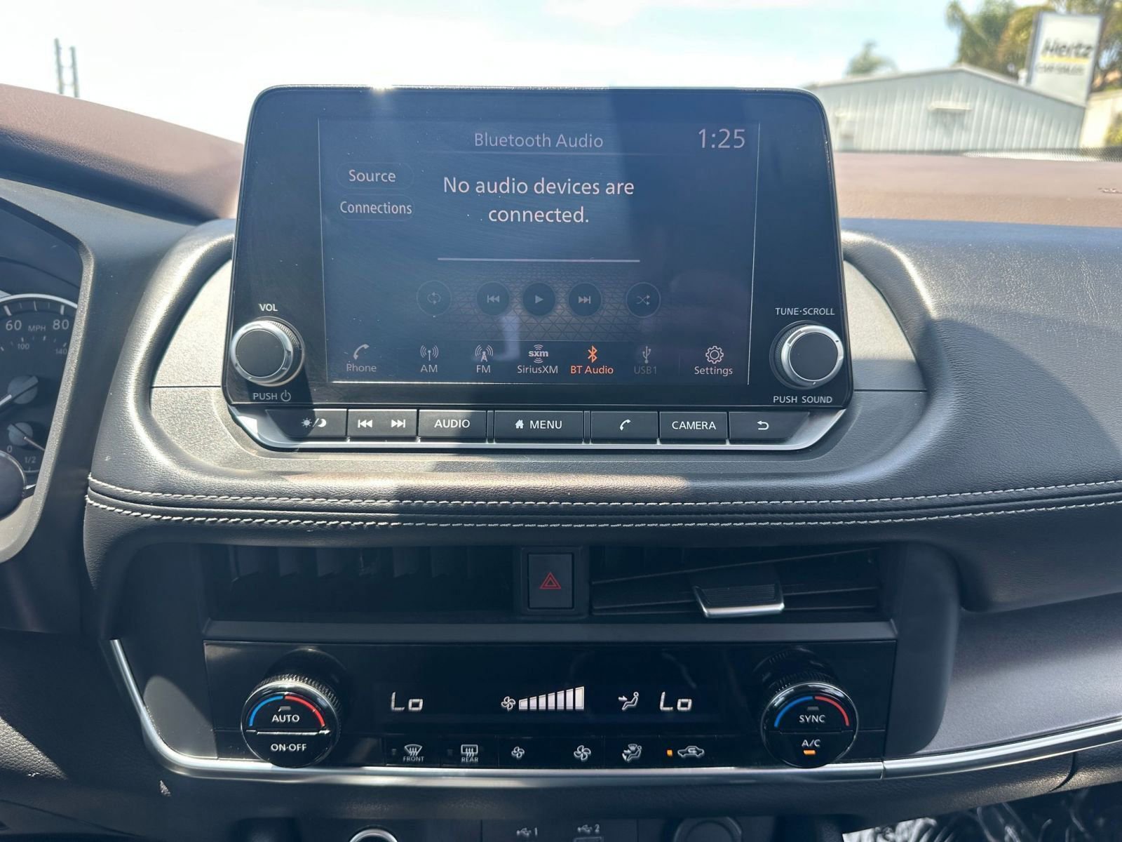 Used 2023 Nissan Rogue SV image 21