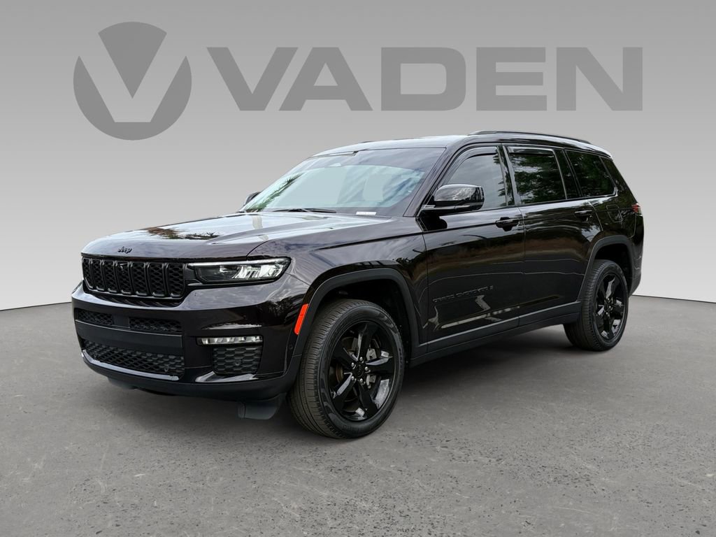 Used 2023 Jeep Grand Cherokee L Limited w/ Luxury Tech Group II image 25