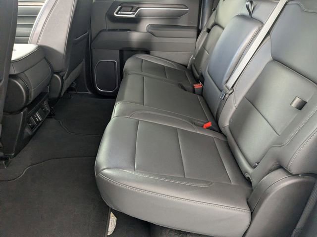 Certified 2025 GMC Sierra 1500 SLT image 26