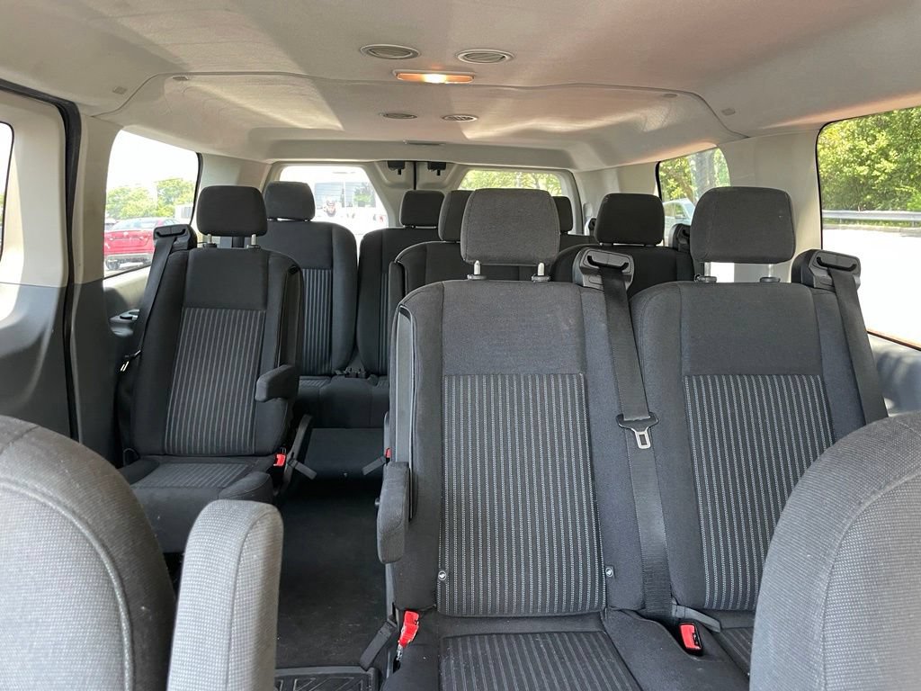 Used 2016 Ford Transit 150 XLT RWD image 24