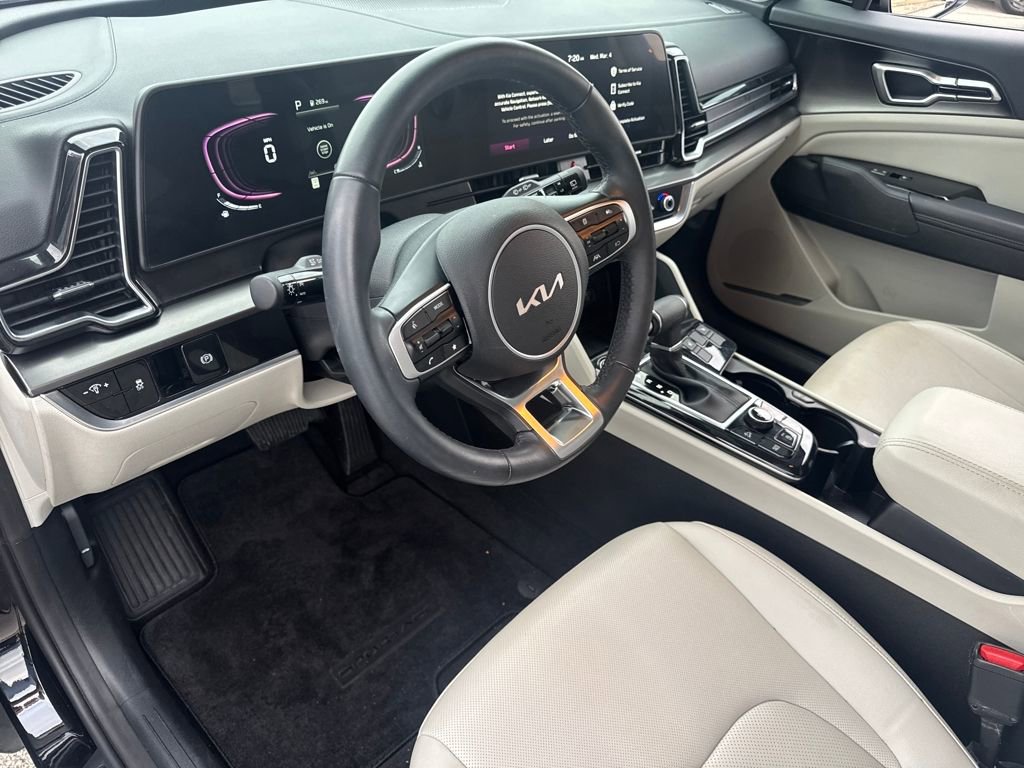 Used 2024 Kia Sportage EX image 19