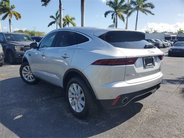 Used 2018 Jaguar E-PACE S image 5