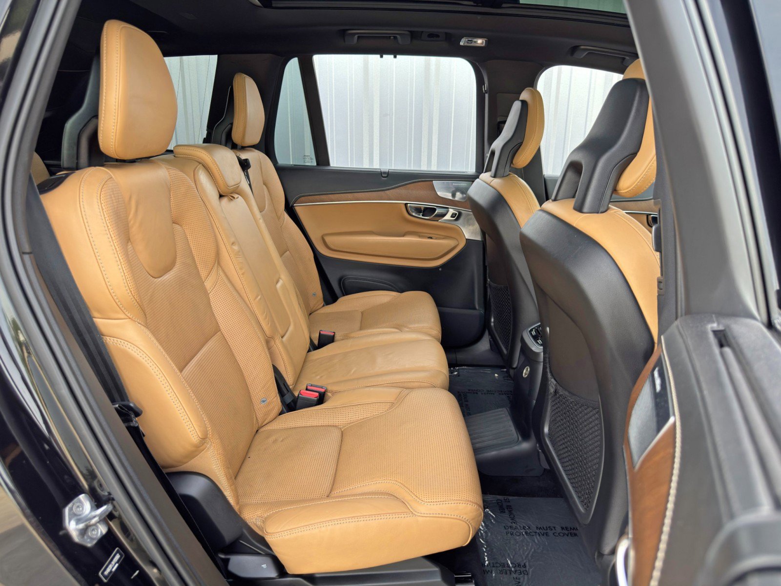 Used 2017 Volvo XC90 T8 Inscription w/ Vision Package image 40