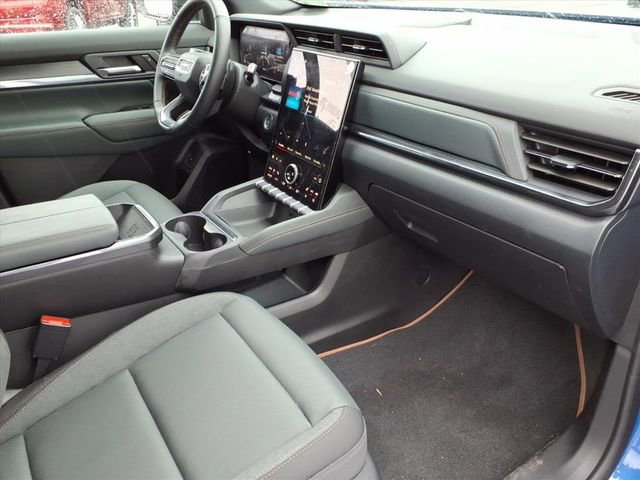 New 2026 GMC Terrain AT4 w/ Technology Package II image 24