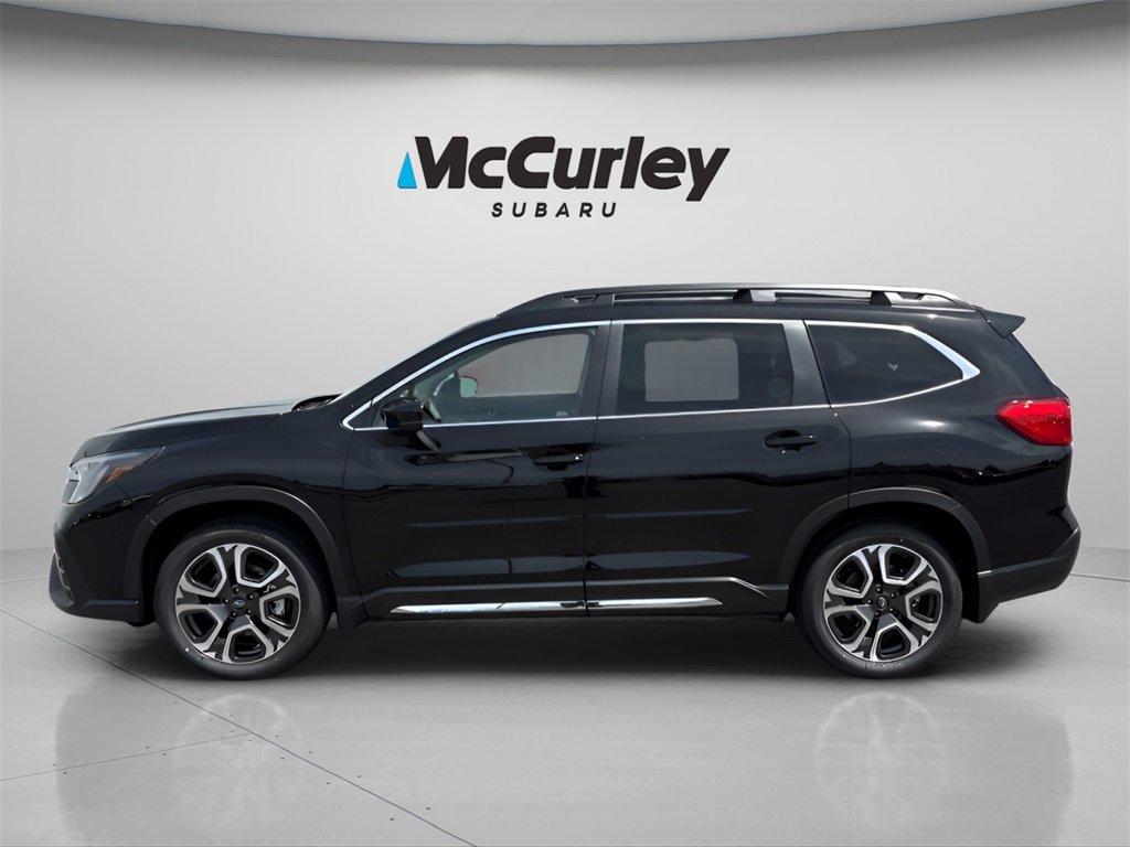 New 2025 Subaru Ascent Limited image 2