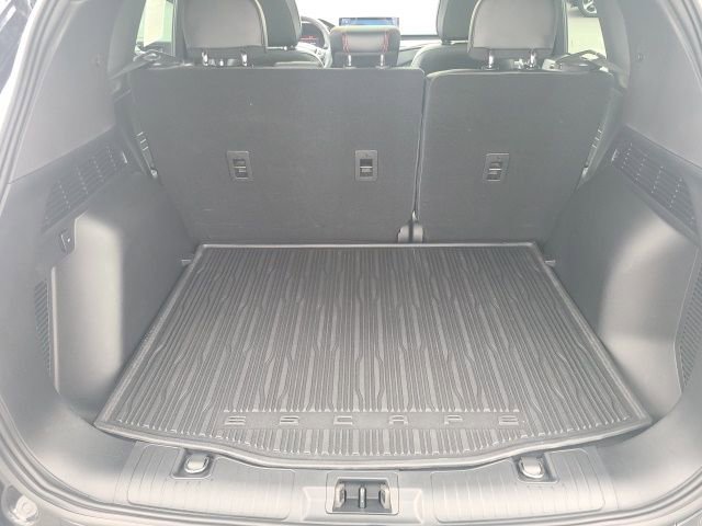 Used 2023 Ford Escape ST-Line w/ Tech Pack #1 image 21