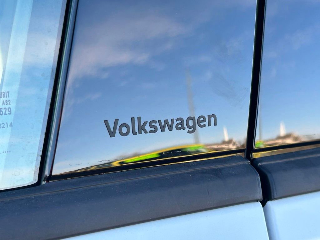 Used 2026 Volkswagen Tiguan SEL R-Line image 37