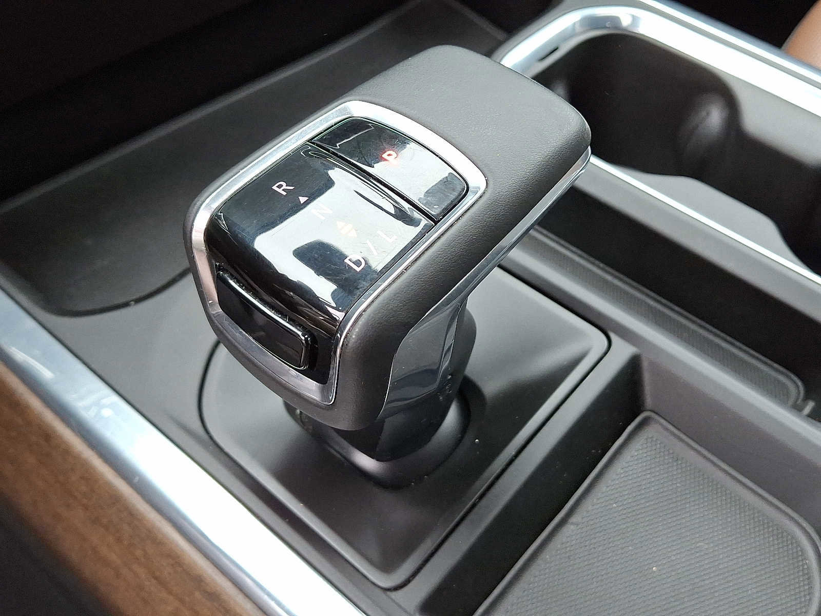 Used 2023 Chevrolet Silverado 1500 High Country w/ High Country Premium Package image 15