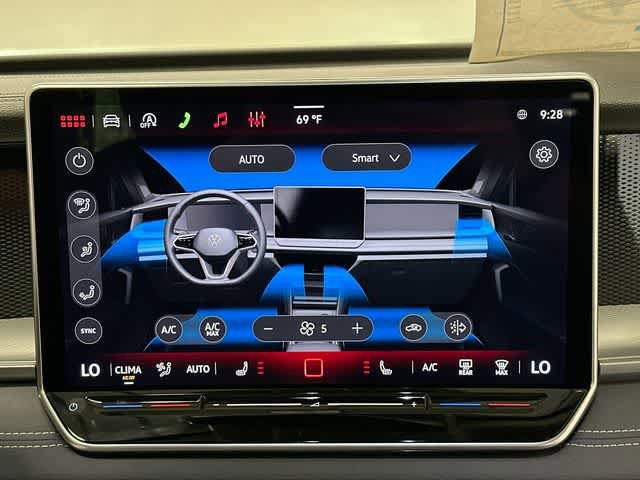 New 2026 Volkswagen Tiguan SE AWD/4WD image 15
