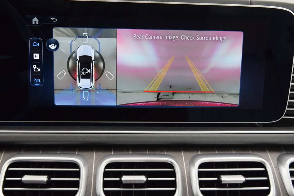 Used 2026 Mercedes-Benz Maybach GLS 600 4MATIC image 34