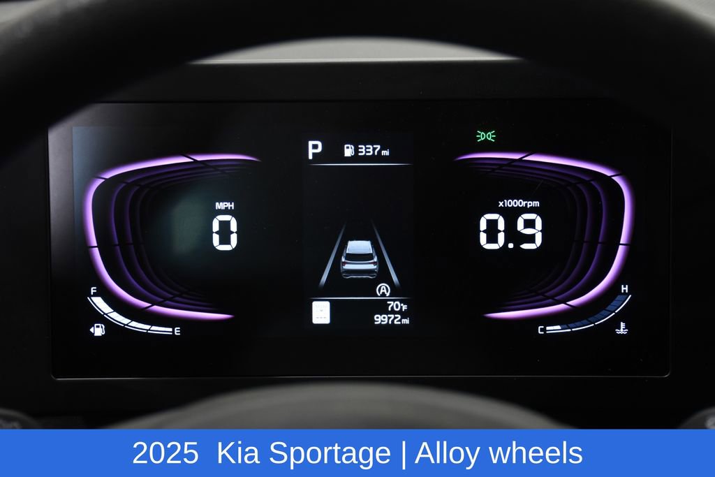 Used 2025 Kia Sportage LX image 14